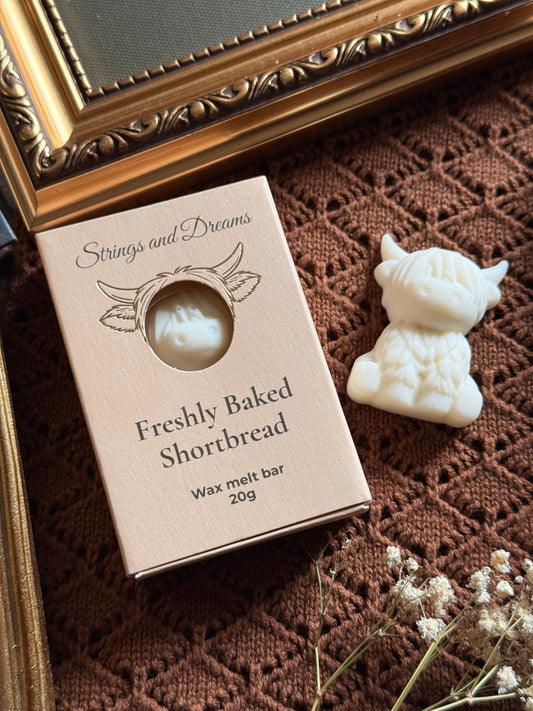 Freshly Baked Shortbread Highland Cow wax melt bar