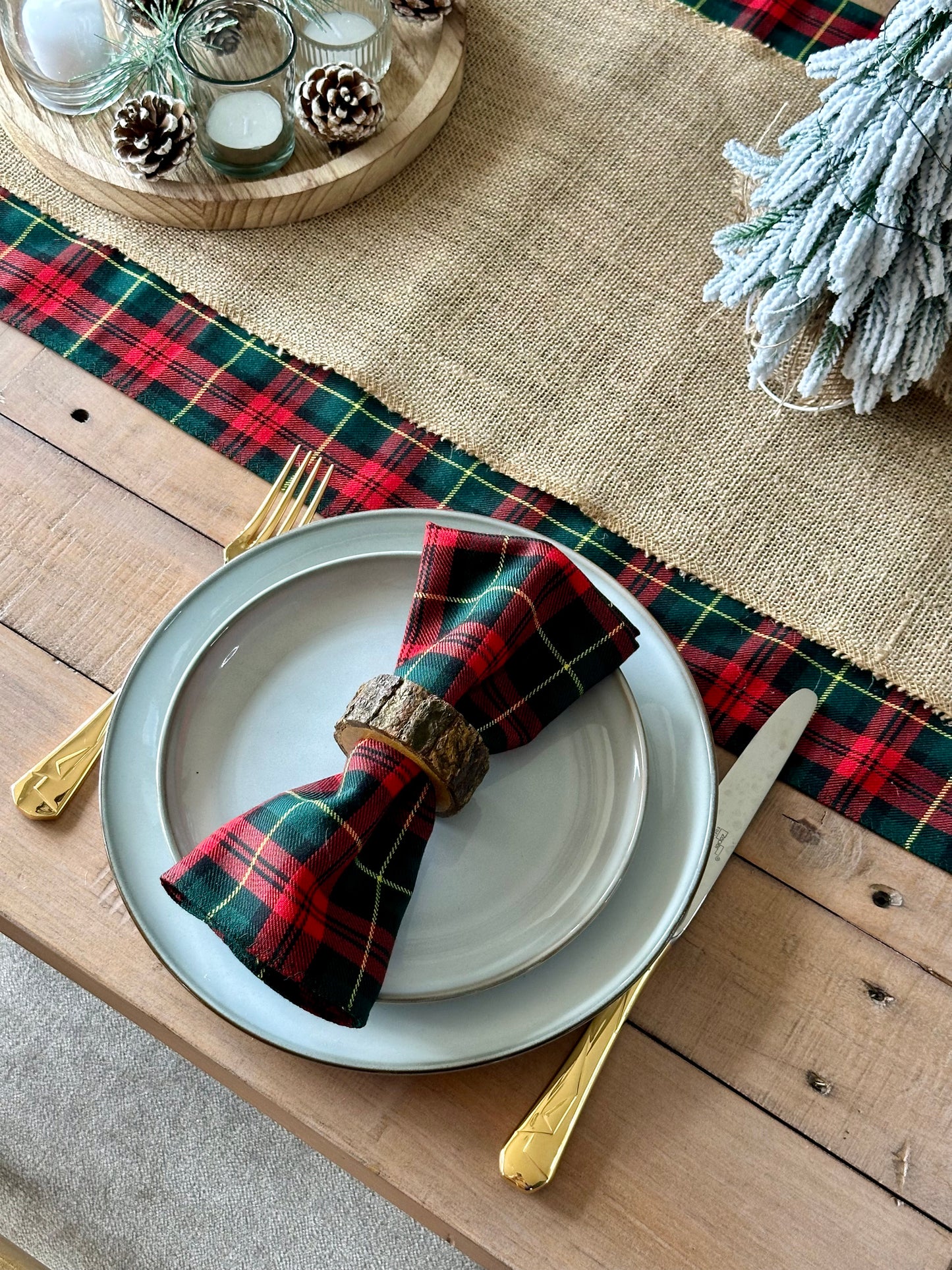 Christmas tartan dinner napkins